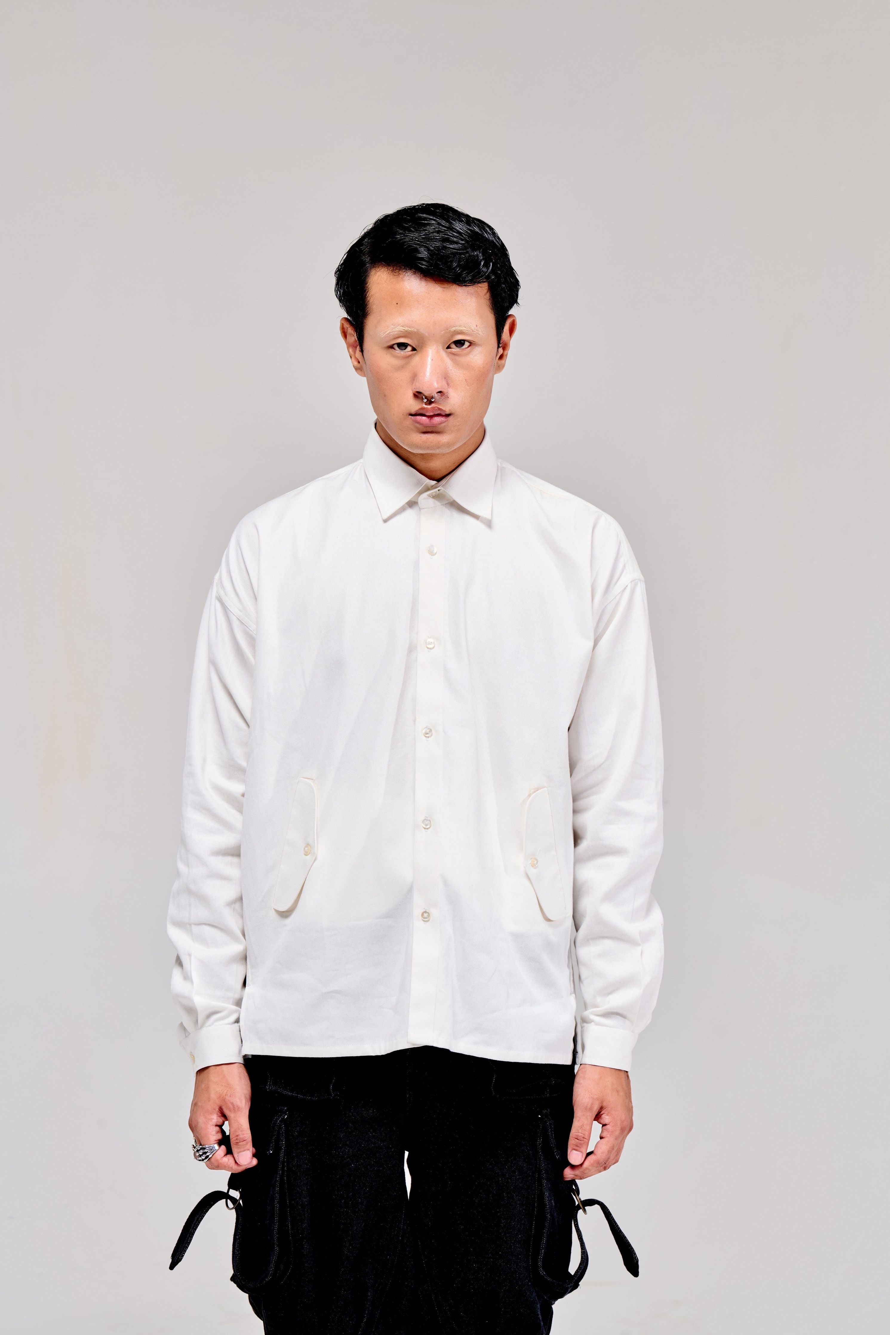 Double pocket white shirt